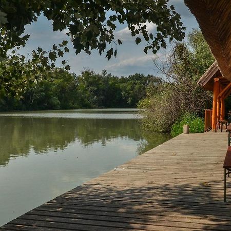 Antal-tavi Fogadó és Horgászparadicsom Szentes Exterior foto
