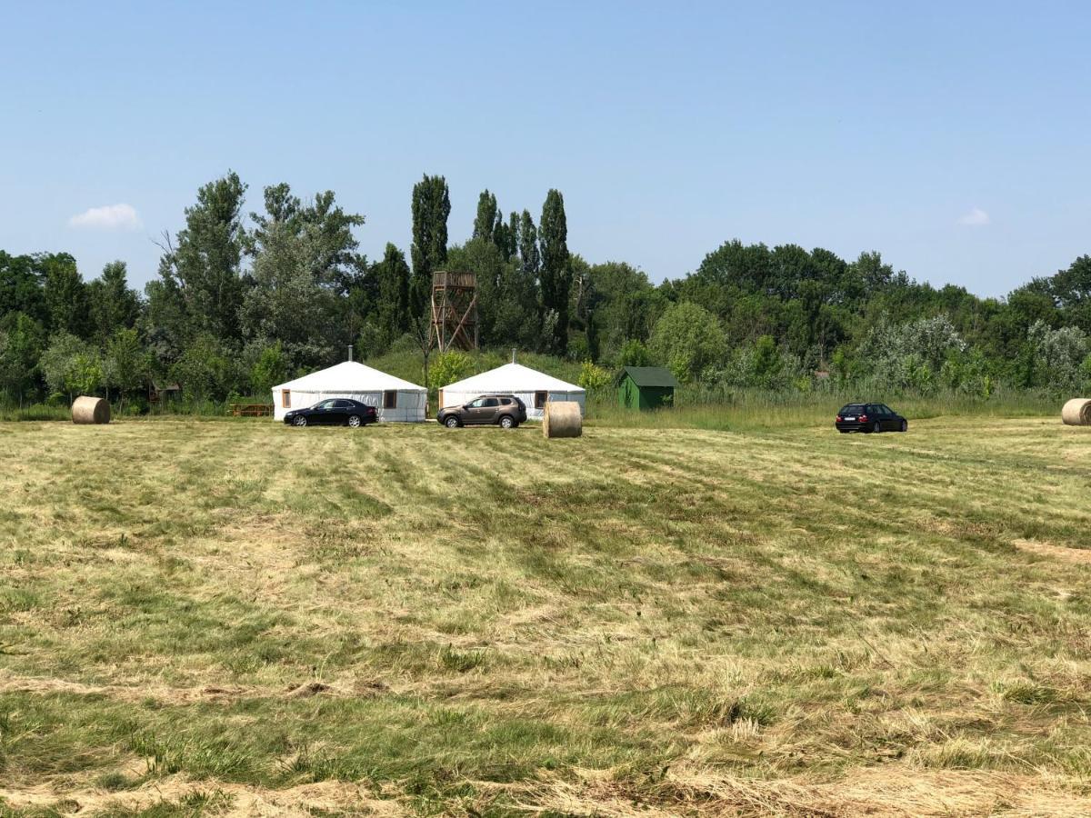 Antal-tavi Fogadó és Horgászparadicsom Szentes Exterior foto